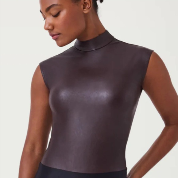 SPANX Chocolate Sleeveless Bodysuit - Picture 1 of 7